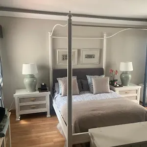 https://banus-lovely-apartment.1costadelsol.com
