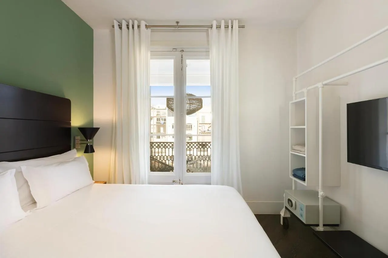 Praktik Garden Hotel Barcelona